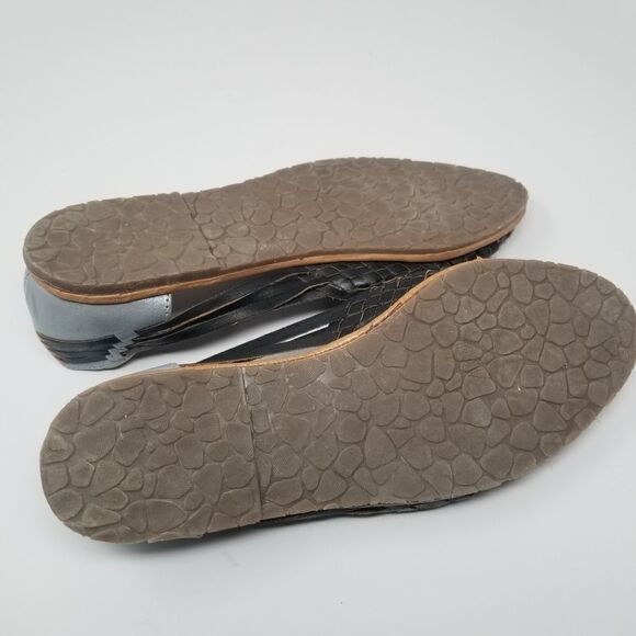 TORTUGA LEATHER SLIPONS WITH TASSELS. SIZE 26. BLACK AND SILVER. - Picture 14 of 16